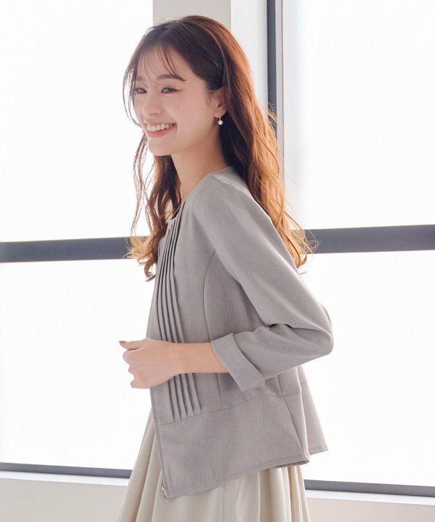 Tiaclasse 【小倉優子さん着用】【洗える】ピンタックノーカラージャケット グレージュ