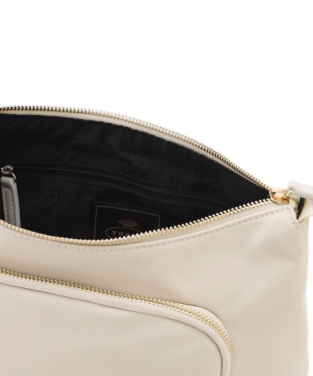 TOCCA 【八木アリサさん着用】OPENING SENSE NYLONBAG ショルダーバッグ アイボリー系