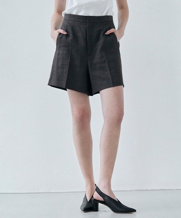 BEIGE， 【CLASSY. 4月号掲載】CRINUM / リネンショートパンツ Dark Brown