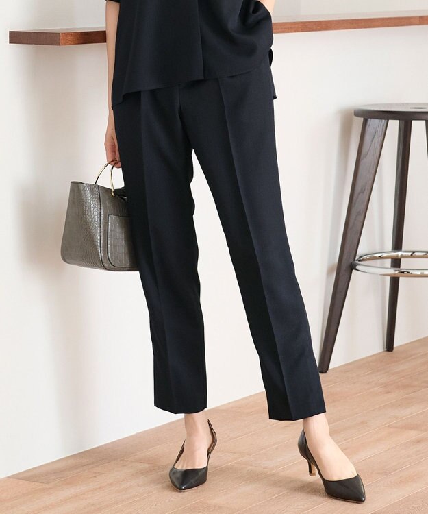 自由区 【接触冷感・速乾・UVケア・撥水・防シワ・XSサイズあり】リネンライクツィルテーパード パンツ ネイビー系