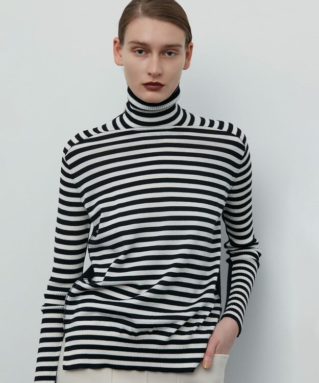 BEIGE， LA MONNAIE / タートルニット Navy Off Border