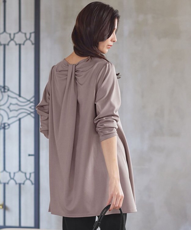 Tiaclasse 【洗える】キーネックバックツイストポンチチュニックブラウス ピンクモカ