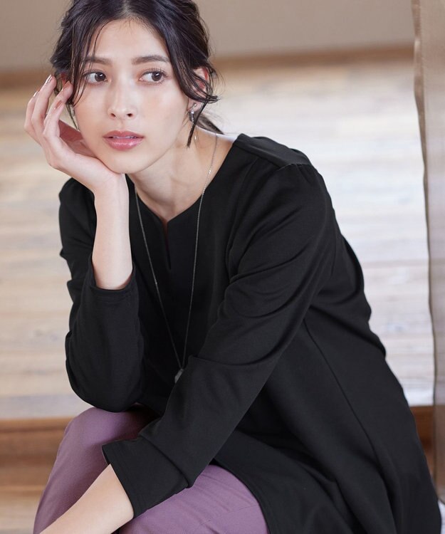 Tiaclasse 【洗える】キーネックバックツイストポンチチュニックブラウス ブラック