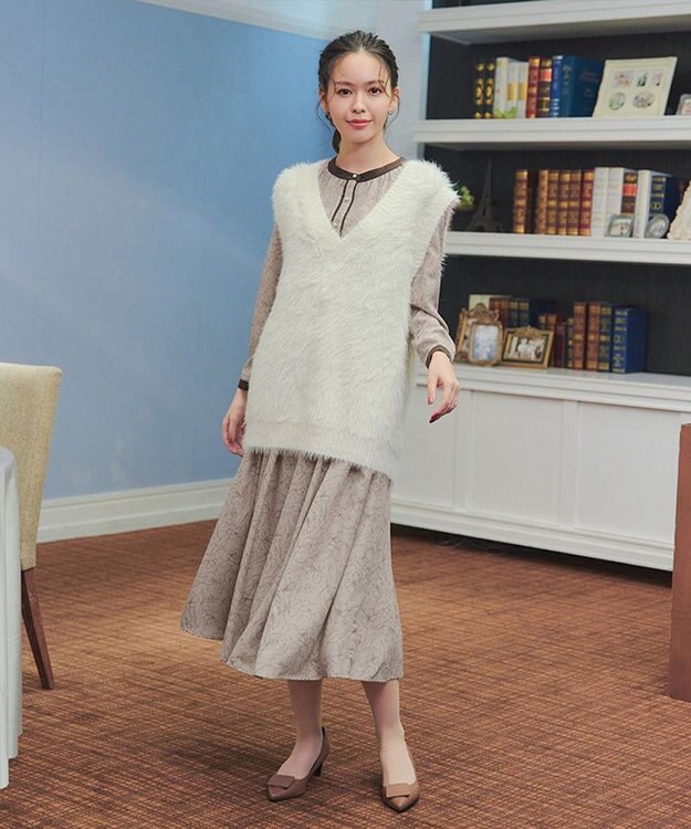 Tiaclasse L 【安田美沙子さん着用・新色/XSサイズ追加・洗える】フラワープリント配色ワンピース モカA