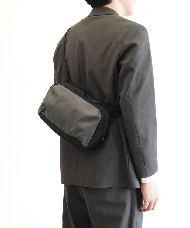 ACE BAGS & LUGGAGE ace. ラグレンティスクロス ショルダーバッグ 横 撥水 68792 エース ブラック