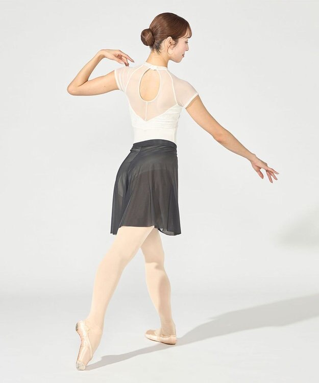 Chacott ハイネックレオタード オフホワイト