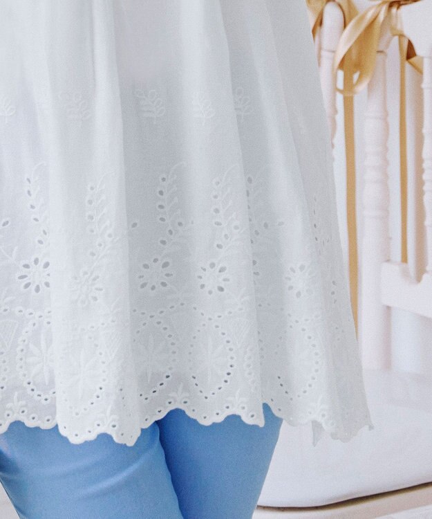 Tiaclasse 【洗える】パンチングレースピンタックチュニックブラウス オフホワイト