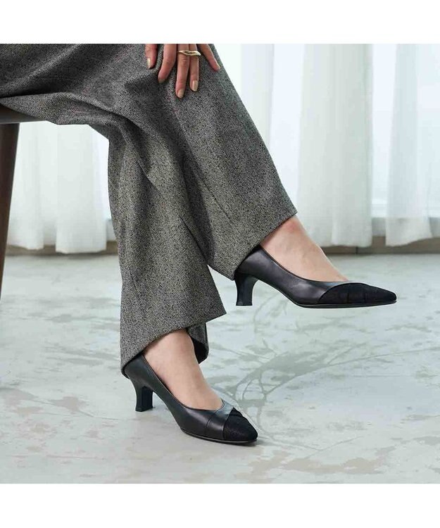 Riz raffinee <Riz raffinee>異素材ポインテッドトゥコンビパンプス ブラックビー