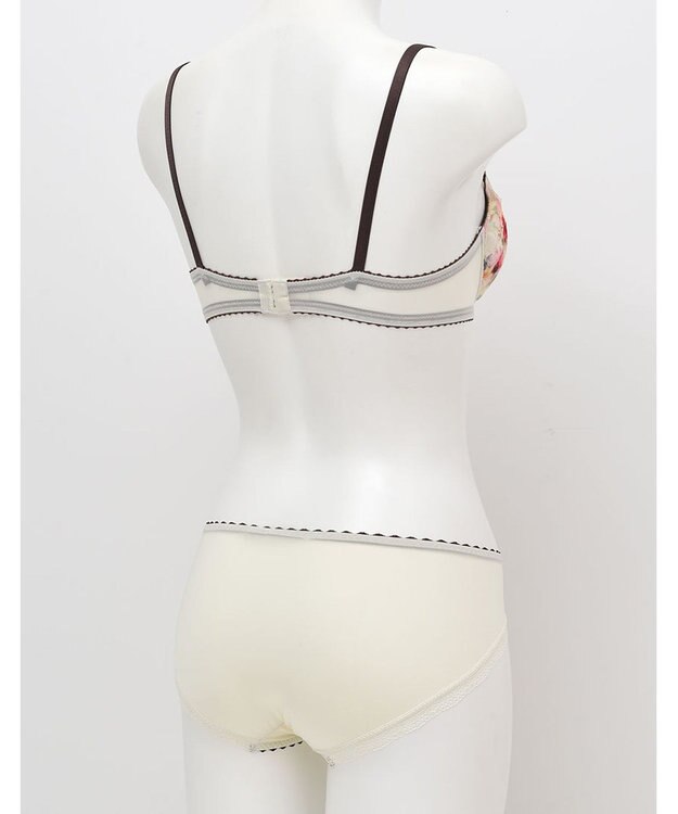 Wing WEB限定　ブラ＆ショーツセット　3/4カップブラ　ウイング／ワコール　CB3710 ベージュ