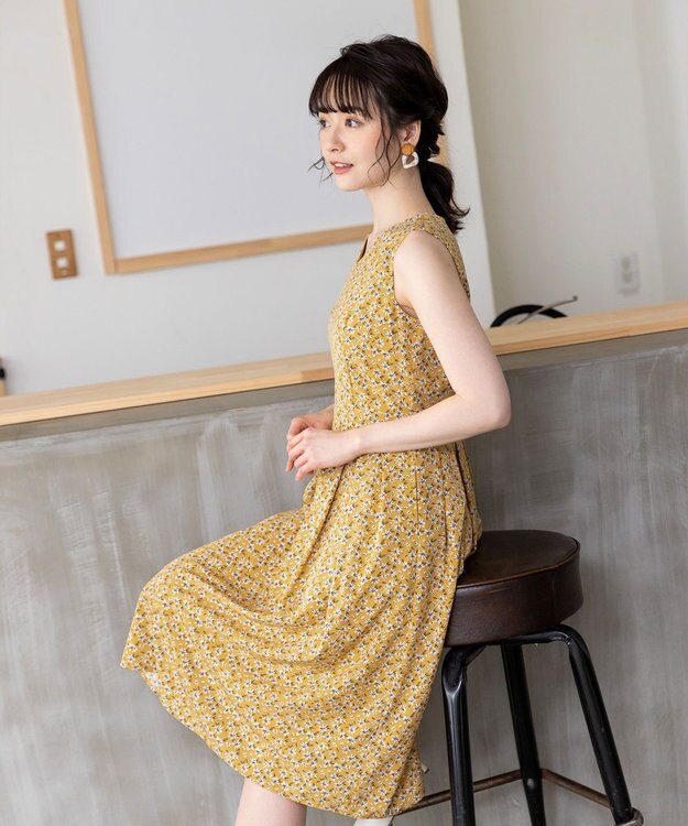 Tiaclasse 【洗える】華やかに着こなせる花柄ワンピース イエロー