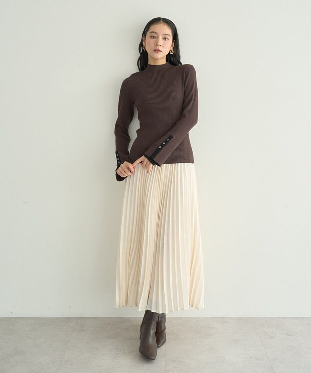 YECCA VECCA サテンプリーツスカート Ivory