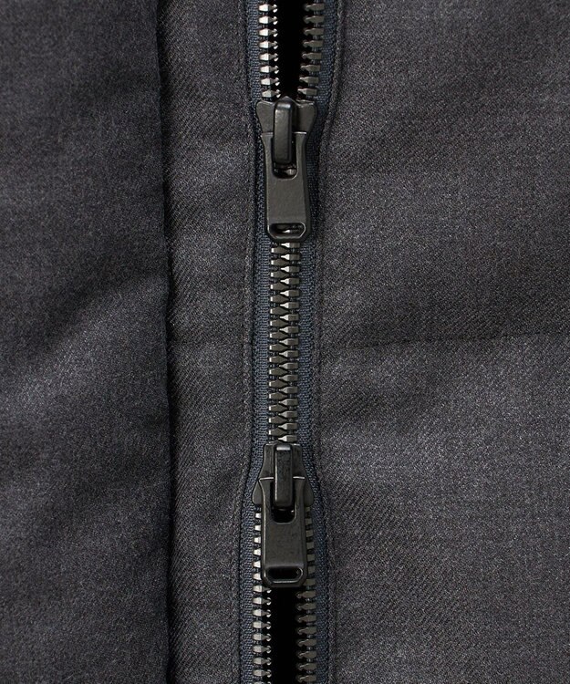 23区 S 【R(アール)】サキソニー ダウンベスト チャコールグレー系