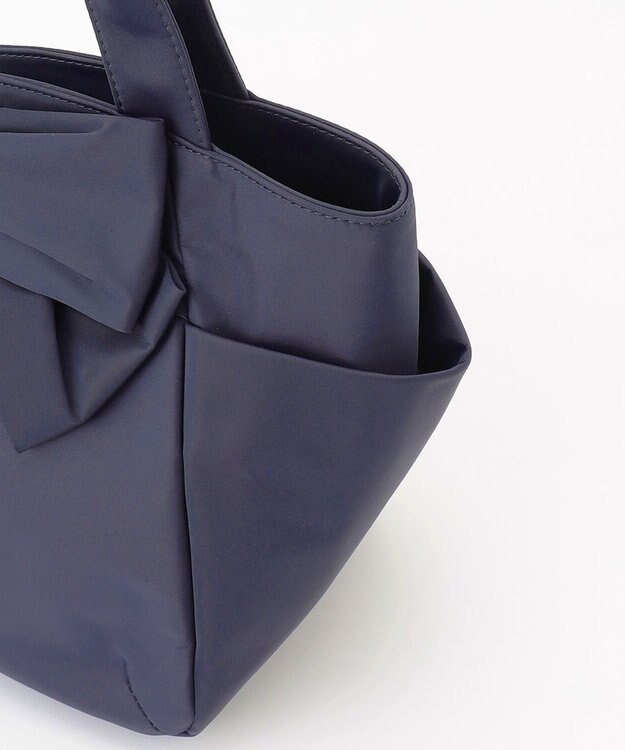 TOCCA 【大人百花掲載】KNOT IN HEART NYLONTOTE M トートバッグ M ネイビー系