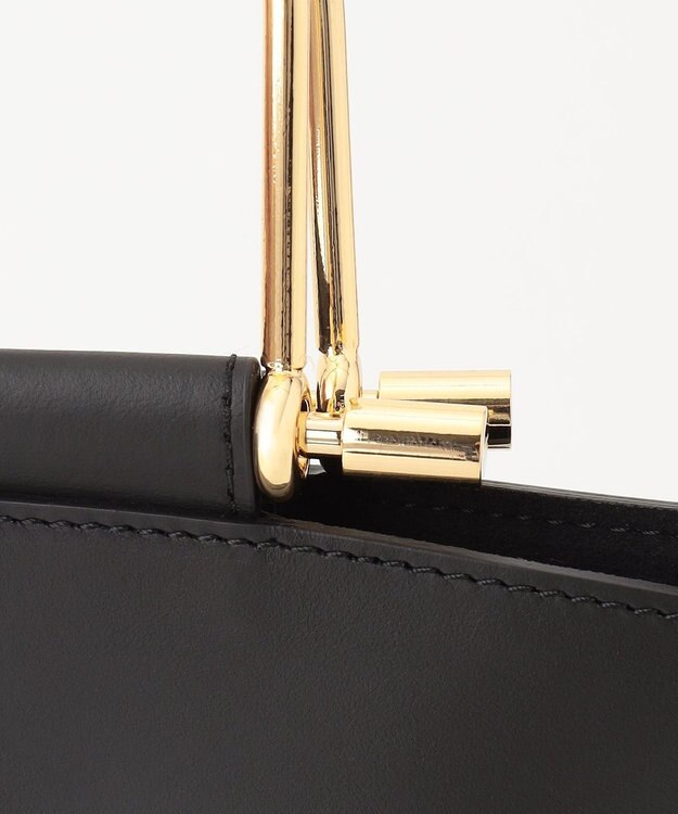 BEIGE， MARY AL TERNA / LEAN Black