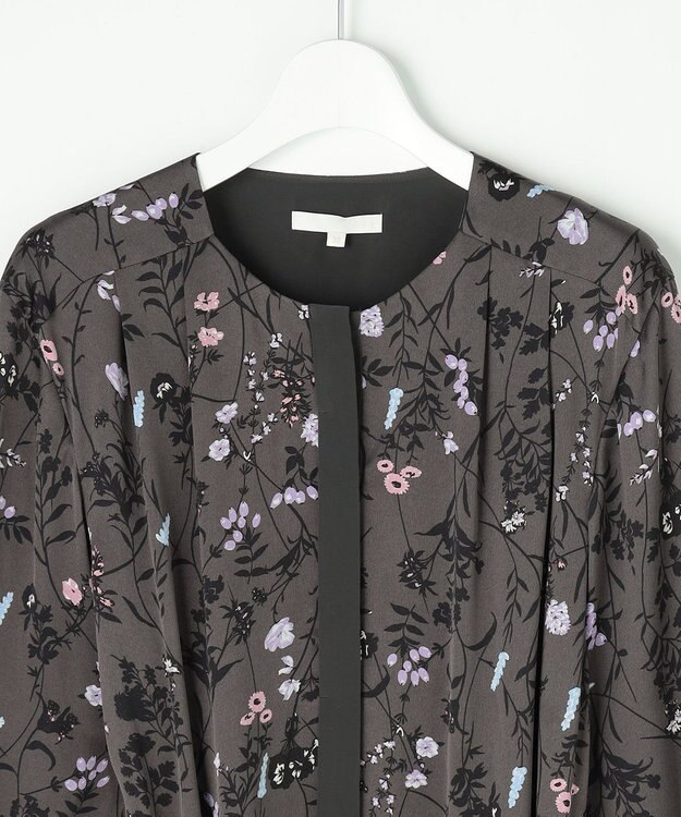 自由区 L 【WEB&一部店舗限定】ハーバルフロープリント8分袖 ワンピース [新色]チャコール