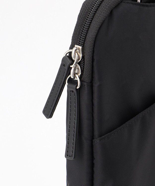 ICB ナイロンPCバッグ ブラック系