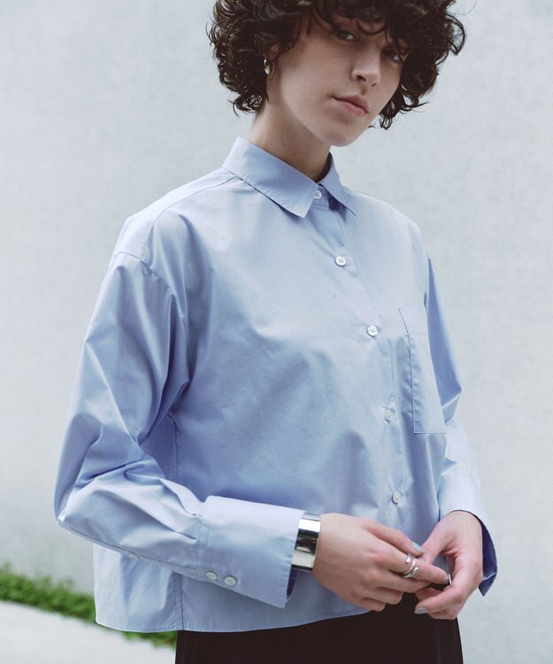 UNFILO 【抗菌防臭】イージーケア クロップド シャツ スカイブルー