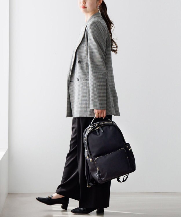 ACE BAGS & LUGGAGE Jewelna Rose キラハピ リュック 13.3インチPC 16211 ジュエルナローズ ブラック