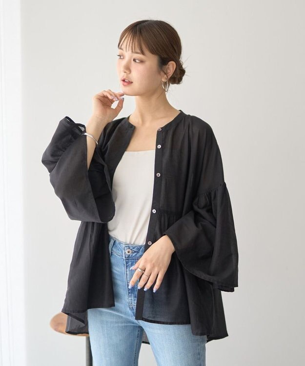 earth music&ecology コットンボイルギャザーシャツ Black