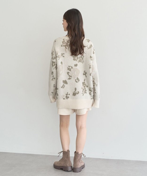 earth music&ecology フラワージャガードラメシャギーカーディガン Ivory