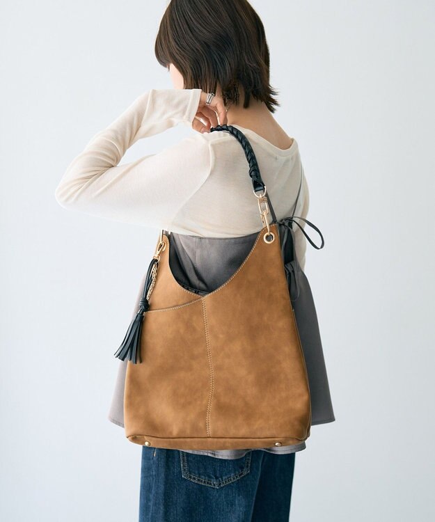 YECCA VECCA チャーム付き2wayショルダーバッグ Camel