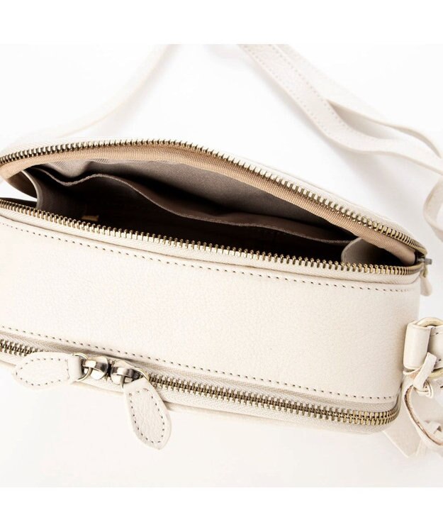 UNBILLION アトランタ ATLANTA / 牛革BOX型ウォレットショルダー アイボリー