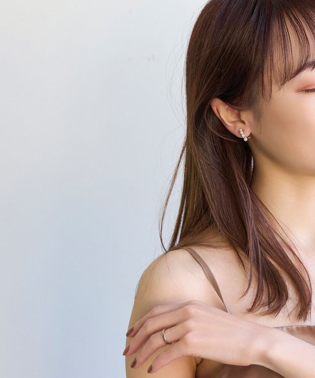 Phoebe 〈シリーズ累計販売15000点突破！〉〈痛くないシリーズ〉ノーブルパールシャインエアリーイヤリング シルバー シルバー