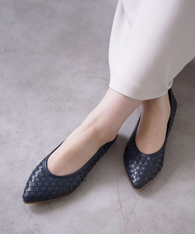 Pointer 本革編み込みパンプス ネイビー