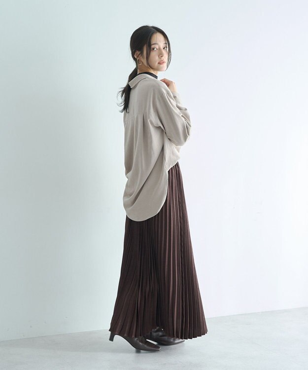 YECCA VECCA サテンプリーツスカート Ivory