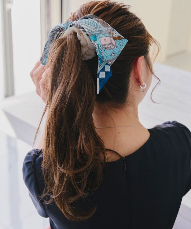 Tiaclasse 【2type】スカーフ柄シュシュ B：オレンジ(リボンタイ）