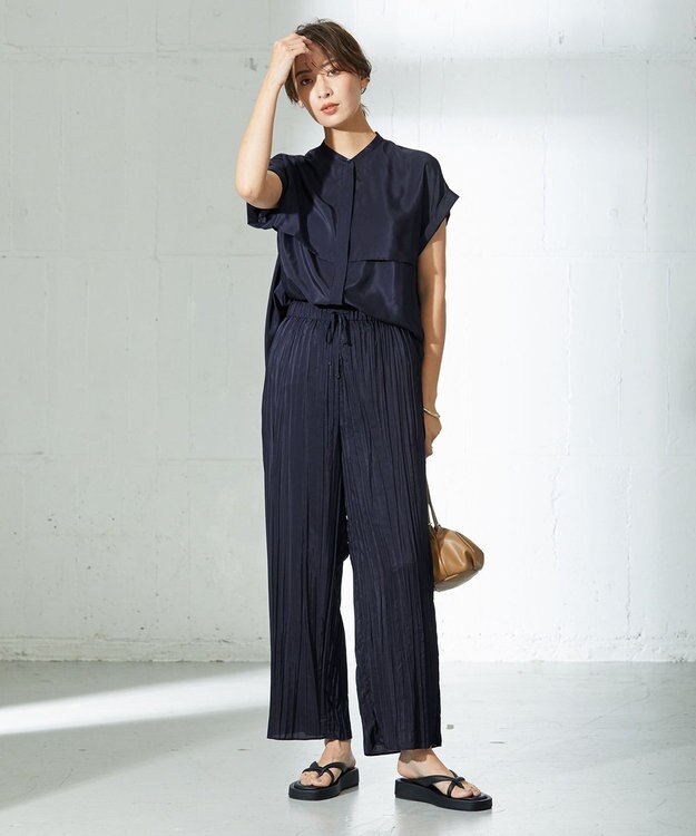 ICB 【洗える】 ハイカウントPeブロード プリーツパンツ ネイビー系