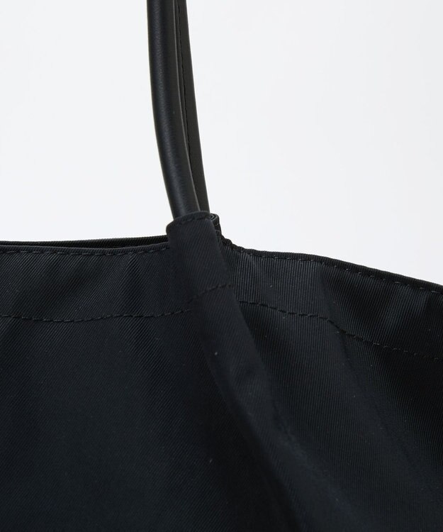 TOPKAPI 【TREASURE TOPKAPI】ナイロン センターベルト トートバッグ　A4 / 軽量 / 肩掛け ブラック