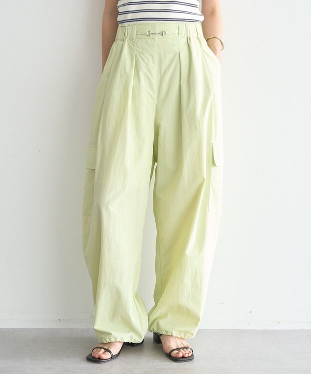 earth music&ecology ビットパーツ付きカーゴパンツ Pistachio