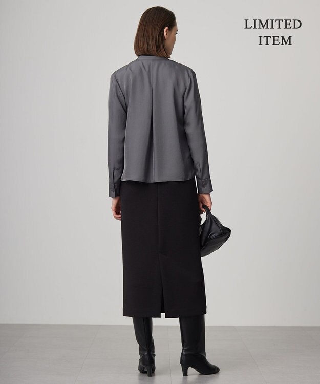 ICB L 【WEB限定・洗える】シルキーツイル  クロップドシャツ グレー系