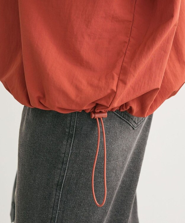 Green Parks ナイロンロゴＶネックプルオーバー Red