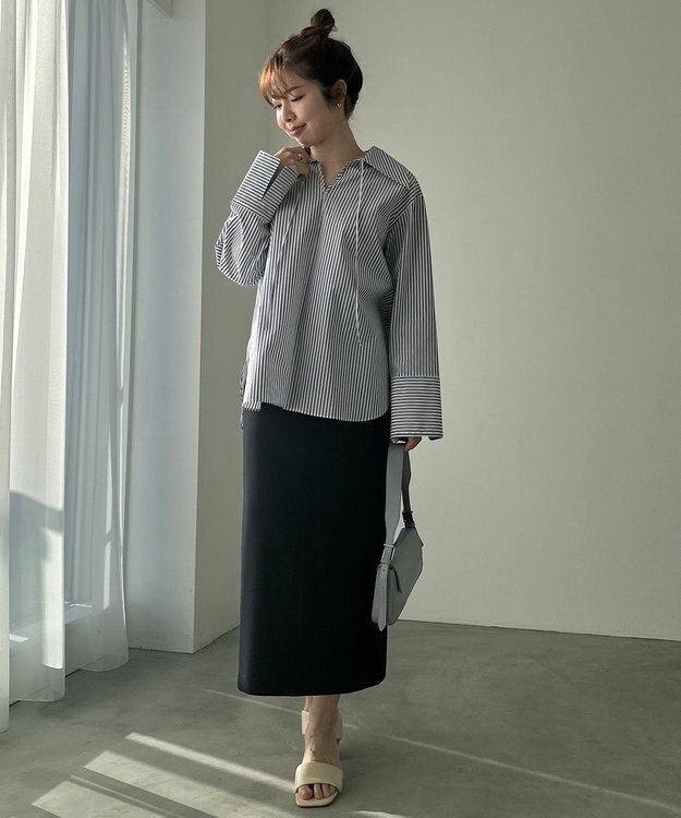 UNFILO スキッパーロングシャツ ネイビーストライプ