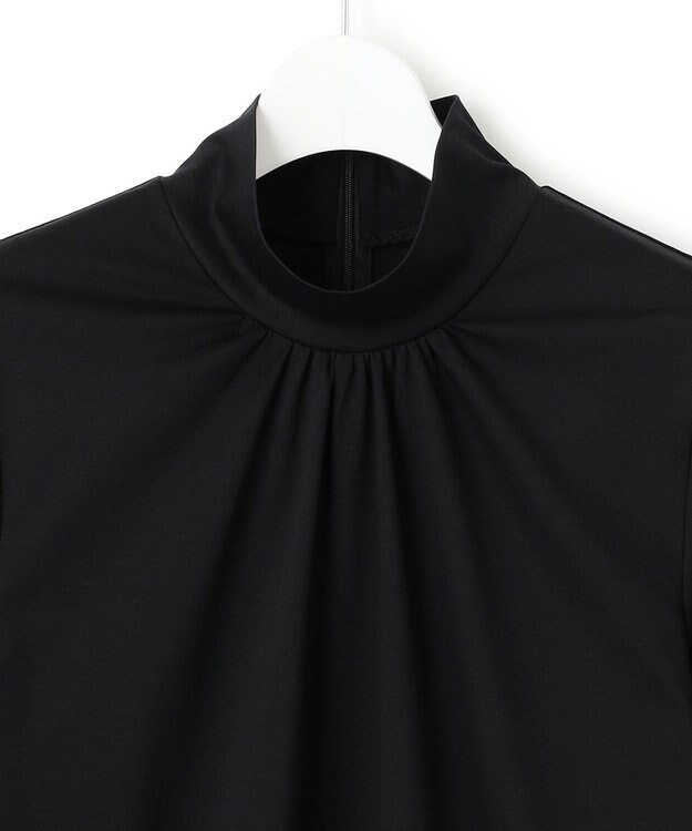 23区 【洗える】ハイネック フォルム ロングTシャツ ブラック系