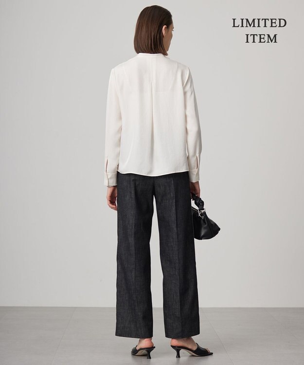 ICB L 【WEB限定・洗える】シルキーツイル  クロップドシャツ オフホワイト系