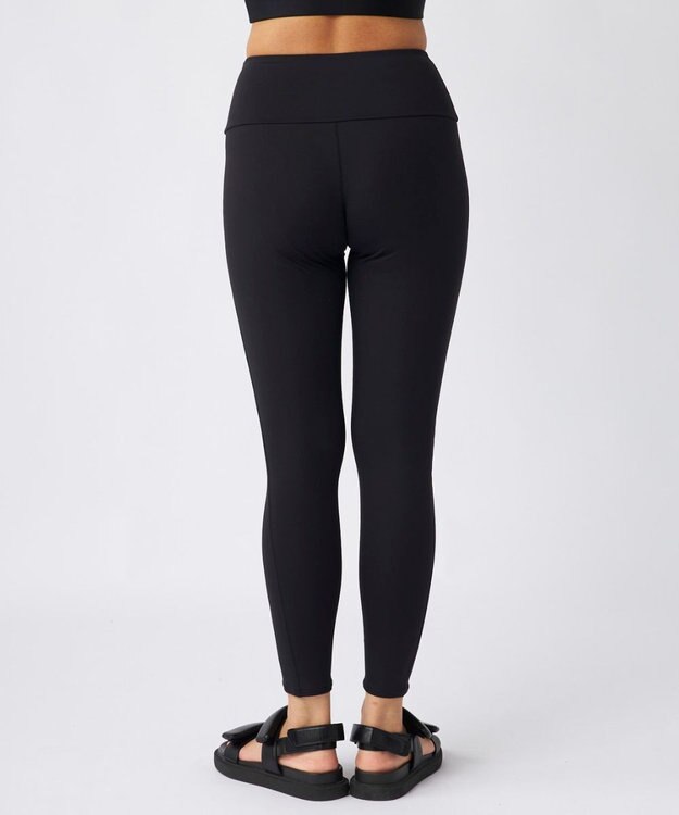 OP／FILA 【Ocean Pacific】バックフリルラッシュガード  レギンスセットウェア チャコールグレー