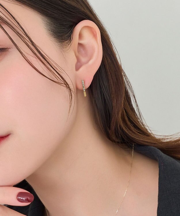 Phoebe 【金属アレルギー対応】ワンタッチライナースタービジューフープピアス　ゴールド ゴールド