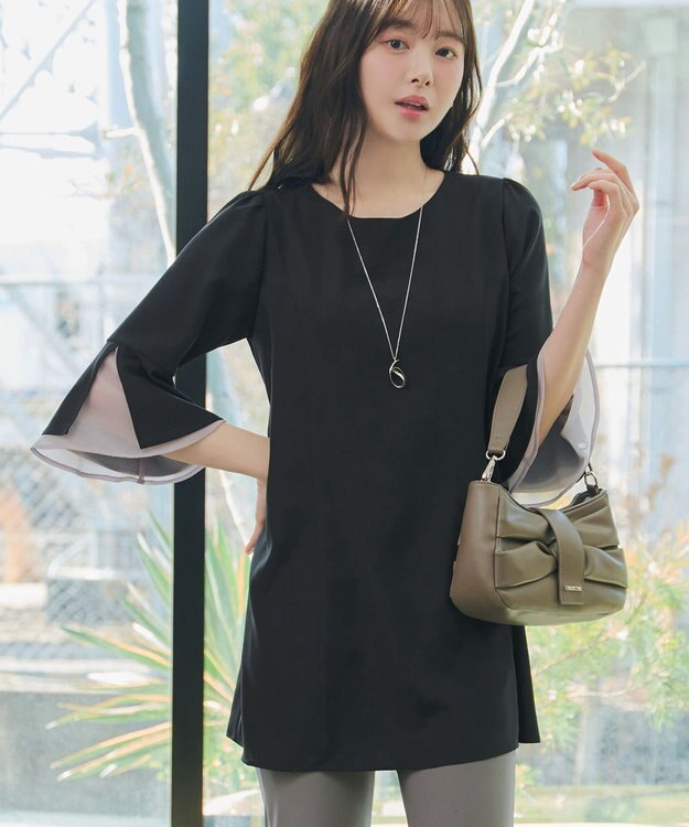 Tiaclasse 【新色追加】シフォンフレア袖チュニックブラウス ブラック