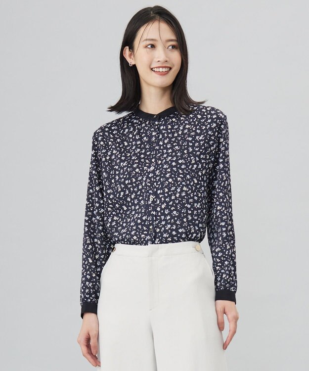 J.PRESS LADIES L 【洗える】スパンウェーブフラワープリント ブラウス ネイビー系