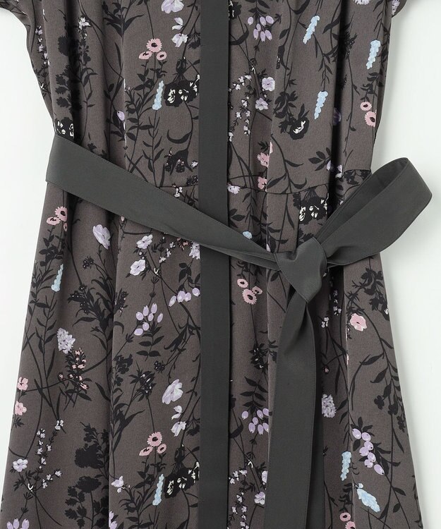 自由区 S 【WEB&一部店舗限定】ハーバルフロープリント8分袖 ワンピース [新色]チャコール