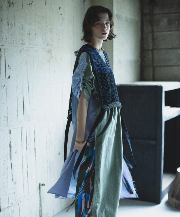 COQ STRATA 和紙ショート丈ベスト ネイビー