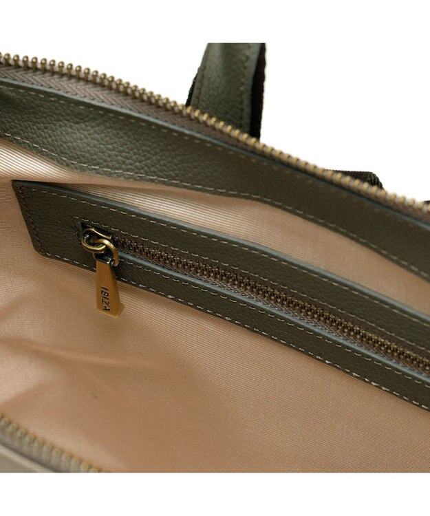 IBIZA ディアリオ　ナイロン　リュック ベージュ