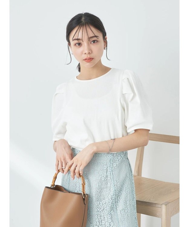 earth music&ecology パワーショルダーリブプルオーバー Ivory