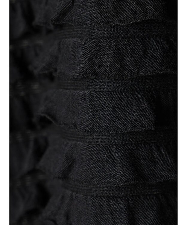 Green Parks ■ＥＳＣＡＲ　ウェーブカット×ローン刺繍ワンピース Black