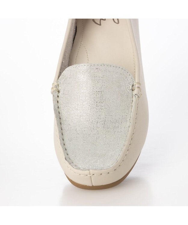 ing <ing>モカシューズ アイボリー