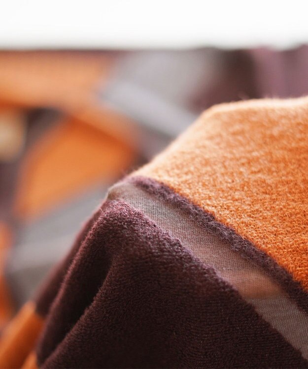 nitorito 【UNISEX】safflower オリジナル紅花柄 ストール navy