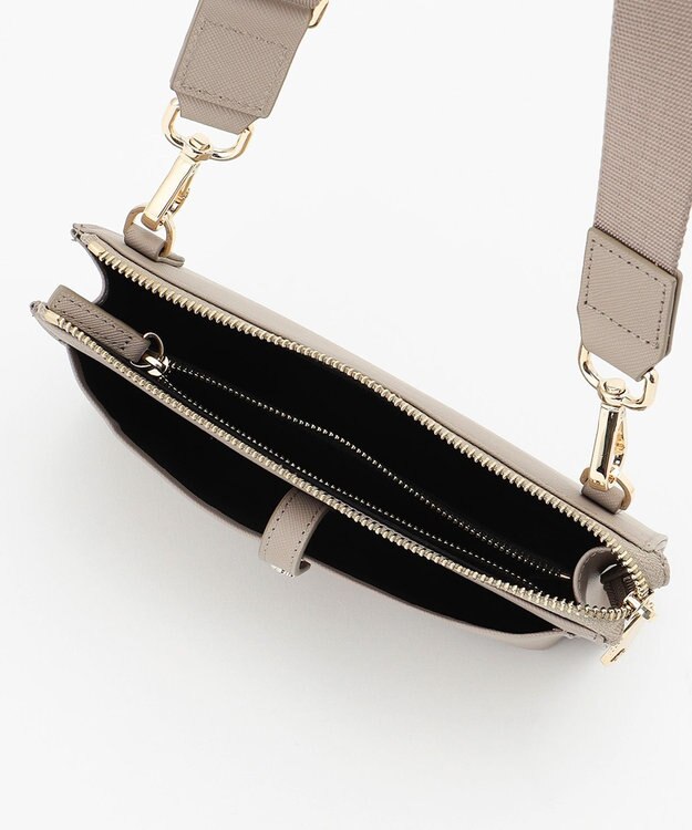 TOCCA WALK MULTI BAG マルチバッグ ベージュ系